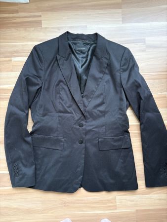 Schöner neuer Blazer STRENESSE. Hoher Neupreis