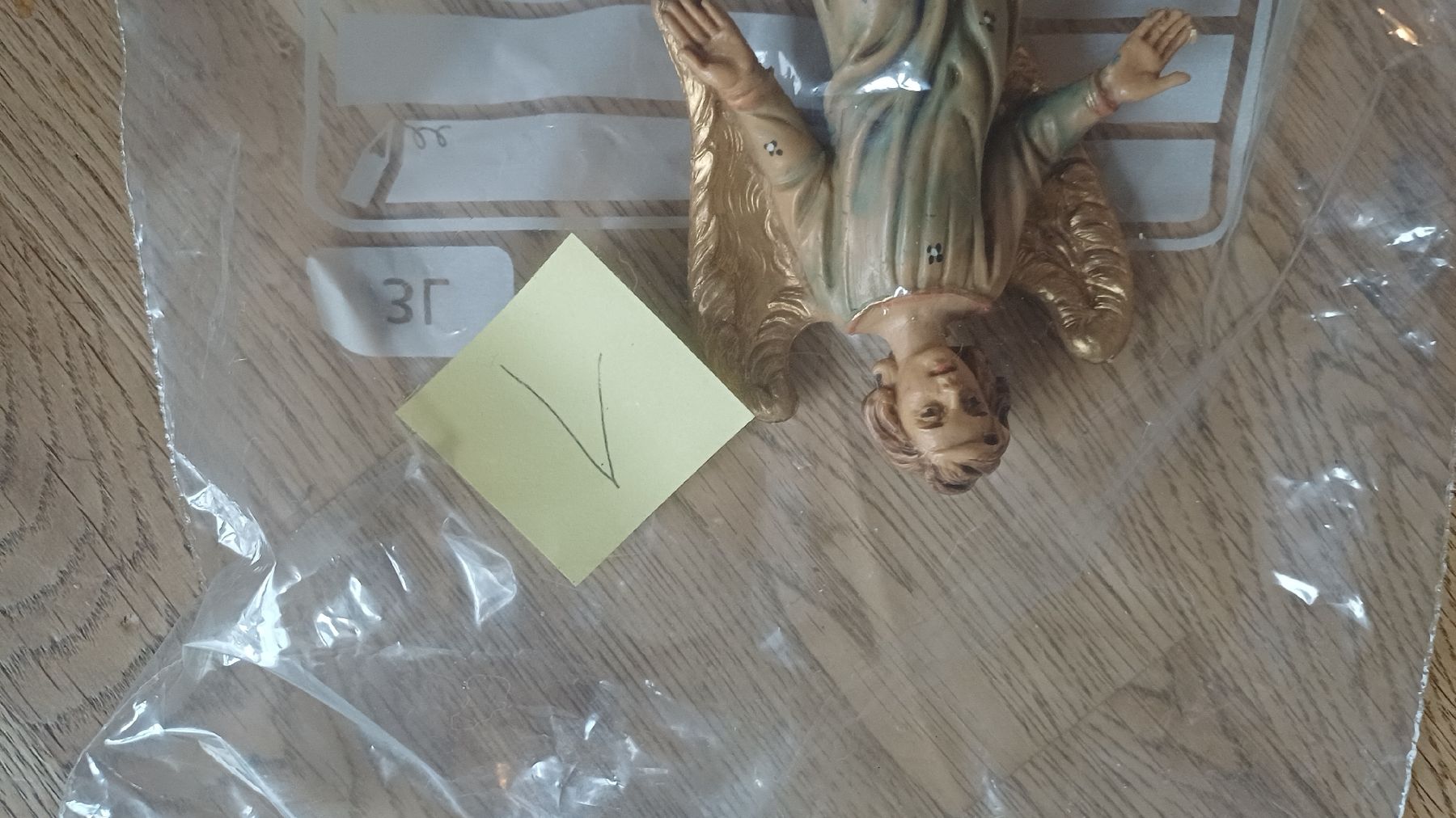 Figurines: Engeifigur mit Jesus – D'occasion à Flawil par Pinkmalibu 2