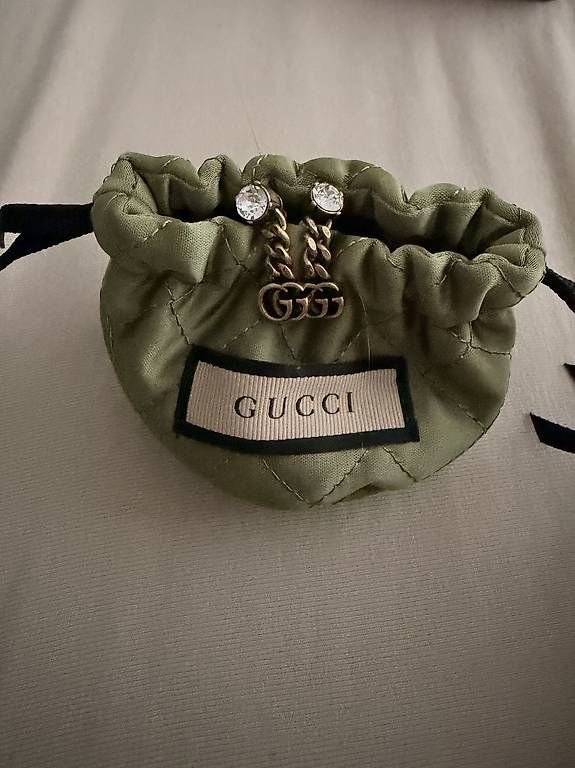 Colliers: Gucci-Ohrringe mit Halskette  – D'occasion à Kloten par ann_b29x 4
