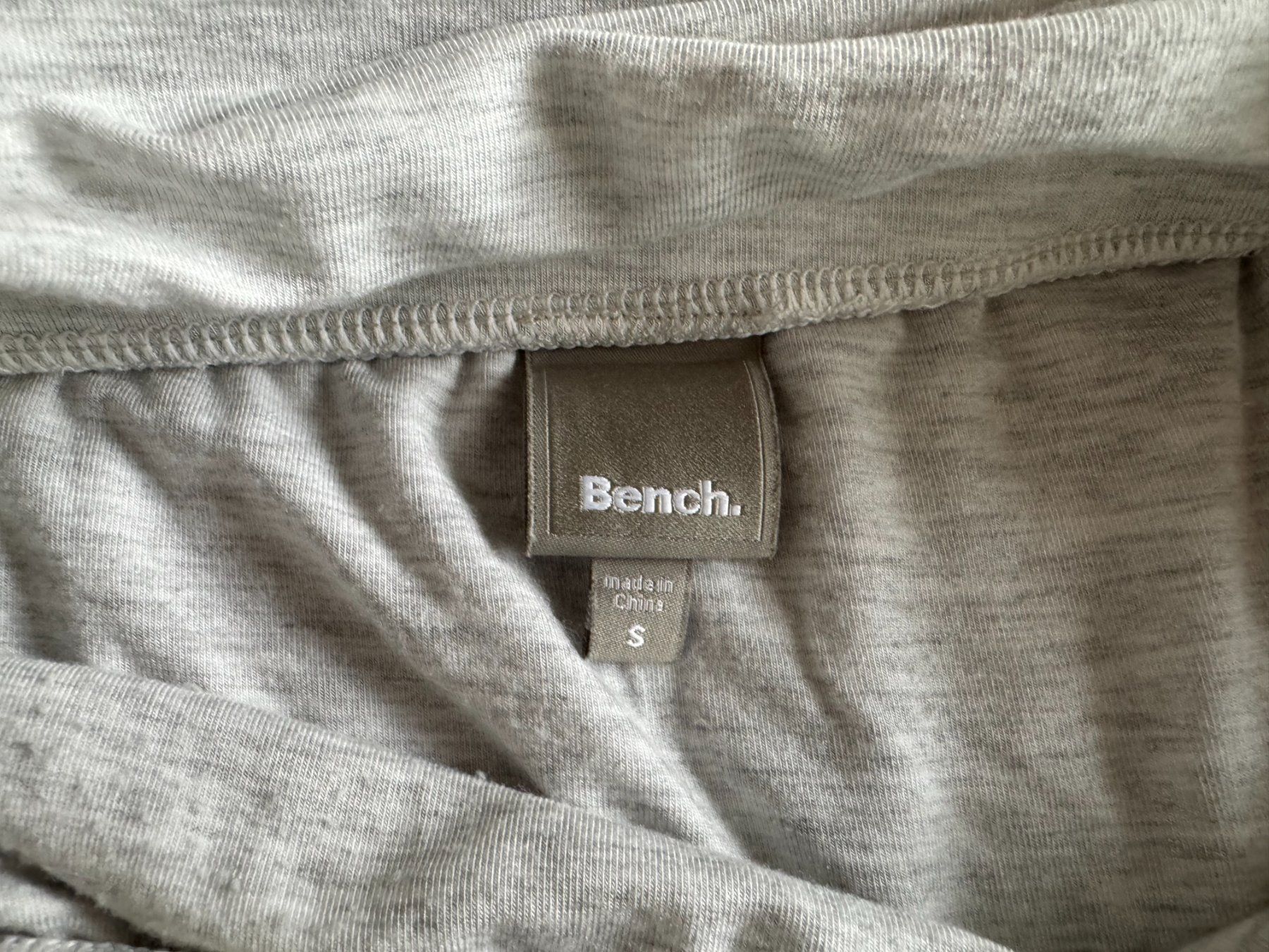 Bench Gonne: BENCH Minirock hellgrau weiches Material Modal Gr. S – Usato da Unterseen venduto da bongmarley 8