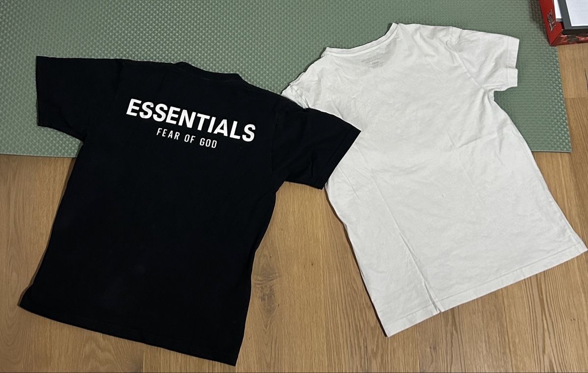 Chemises, T-shirts & Polos: 2 T-Shirt  – Neuf (Voir description) à Bern par J.B_0510 1