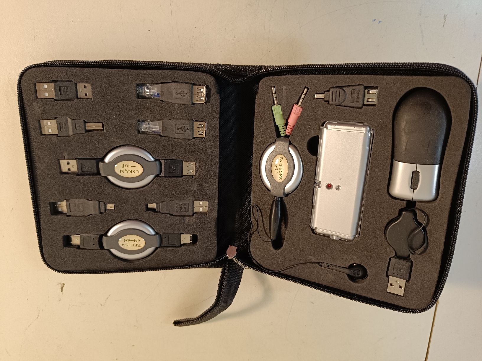 USB Sticks: Earmost USB Notebook Kit (nov109) – D'occasion à Künten par Schnaepplihuus