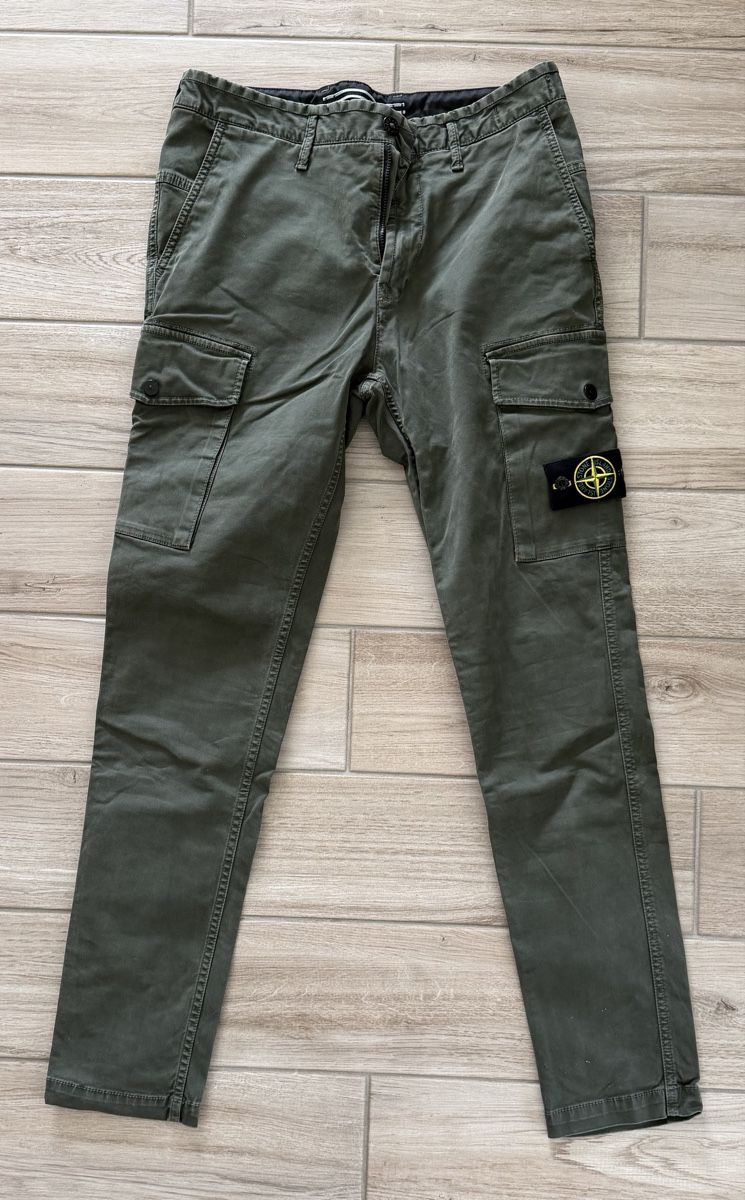 Stone Island Pantaloni: Stone Island cargo pants – Usato da Sugiez venduto da Jerem2894