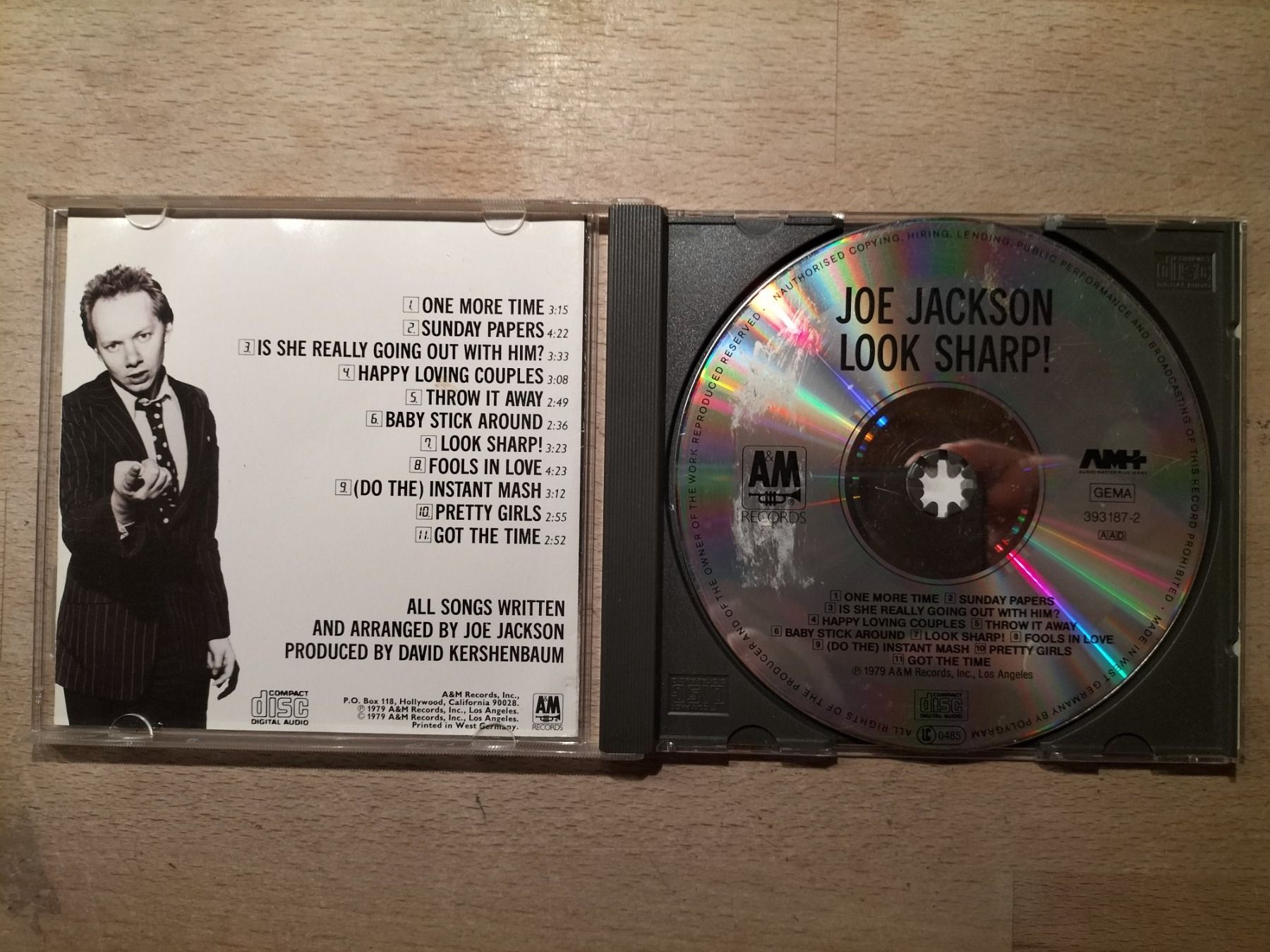 CD: Joe Jackson – Look Sharp! – Usato da Biel / Bienne venduto da Music74 1