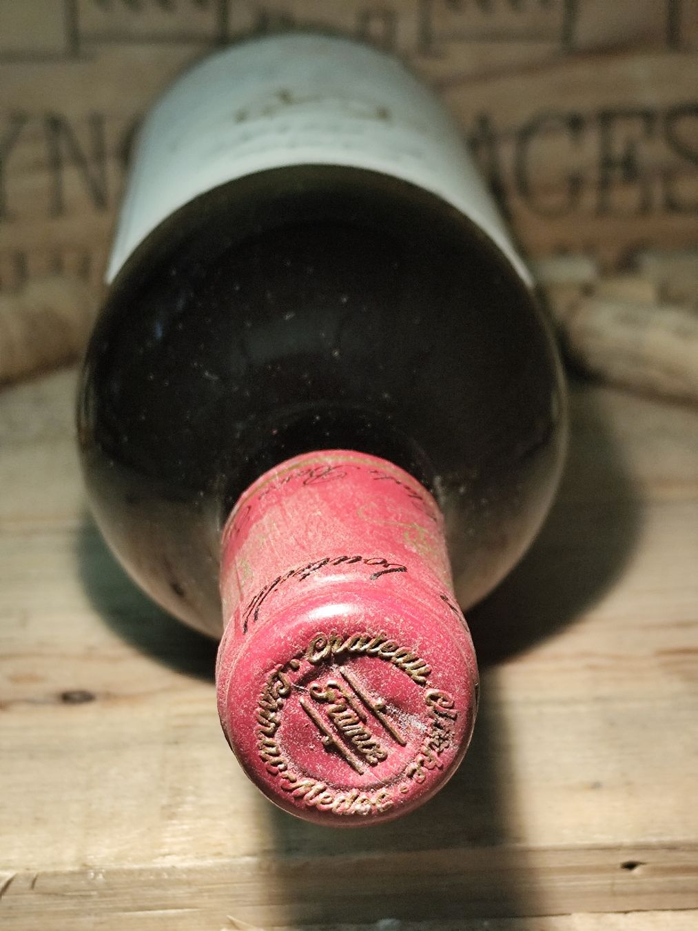 Vino: 1984 Chateau Clarke, Listrac-Medoc – Nuovo e nell'imballaggio originale da Büsserach venduto da Vintage-vins 2