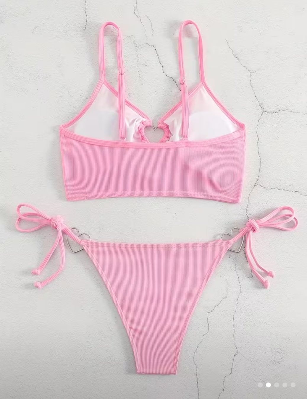 Badekleider & Bikinis: Bikini rosa Gr. L mit Herz Anhänger – Gebraucht aus Erlinsbach SO von ULIKH 1