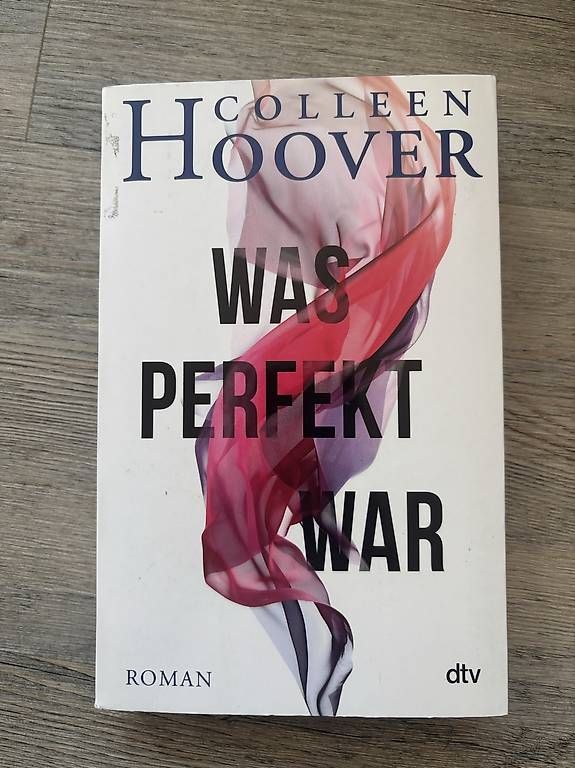 Bücher: Was perfekt war  – Gebraucht aus Wald AR von rub_8bw2