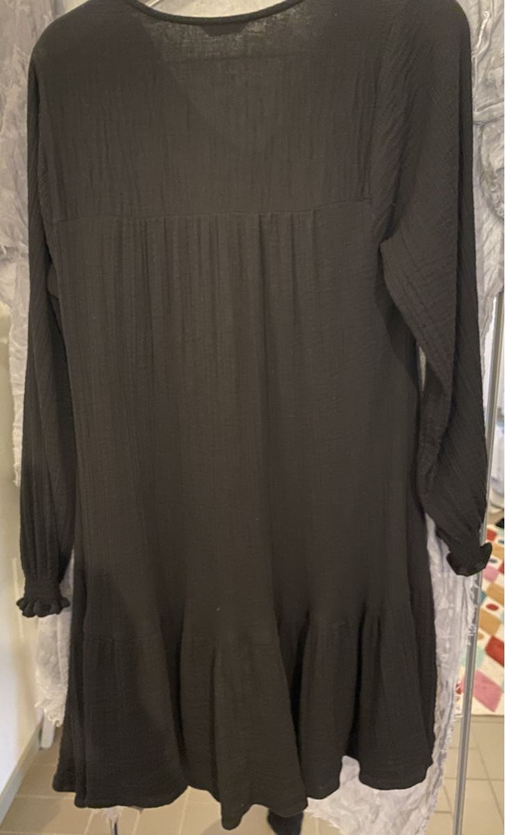 Vestiti: Kleid von mbyM – Usato da Schlieren venduto da kaj_xvx7 1