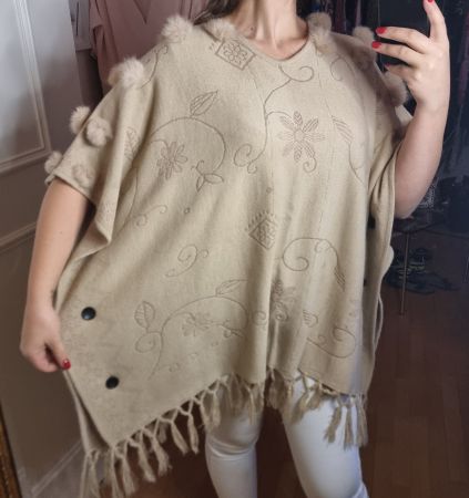 Wunderschöner, eleganter Poncho – XL/XXL – Neu