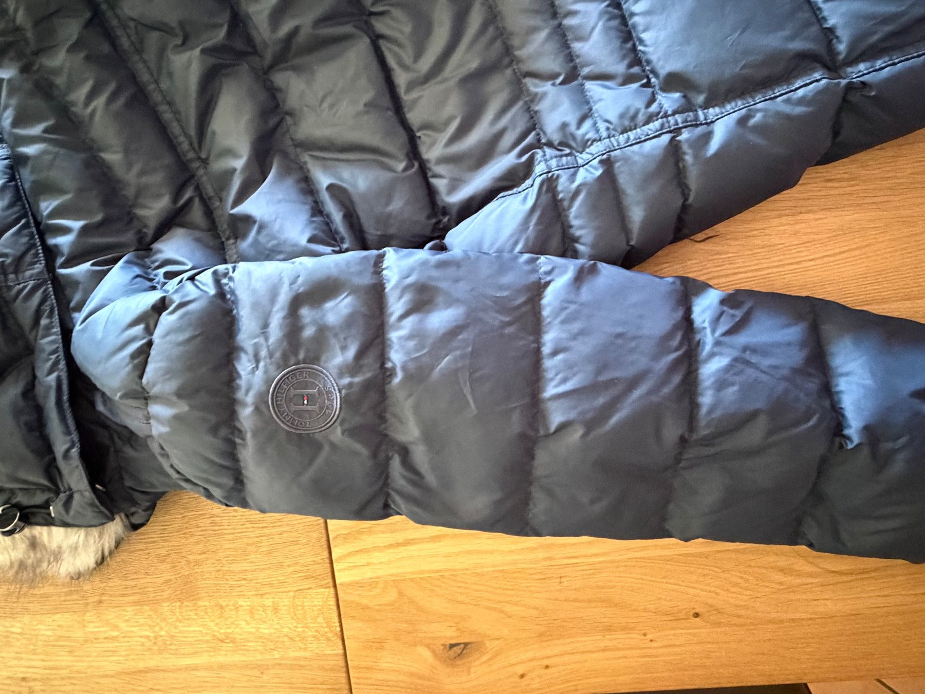Tommy Hilfiger Giacche: Thommy Hilfiger Winterjacke tailliert – Usato da Baldegg venduto da Coccodrilo1 3