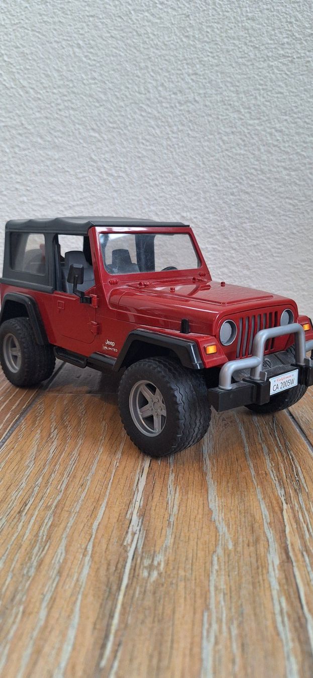 Bruder Giocattoli: Bruder Jeep Unlimited – Usato da Neuenkirch venduto da Ducati79