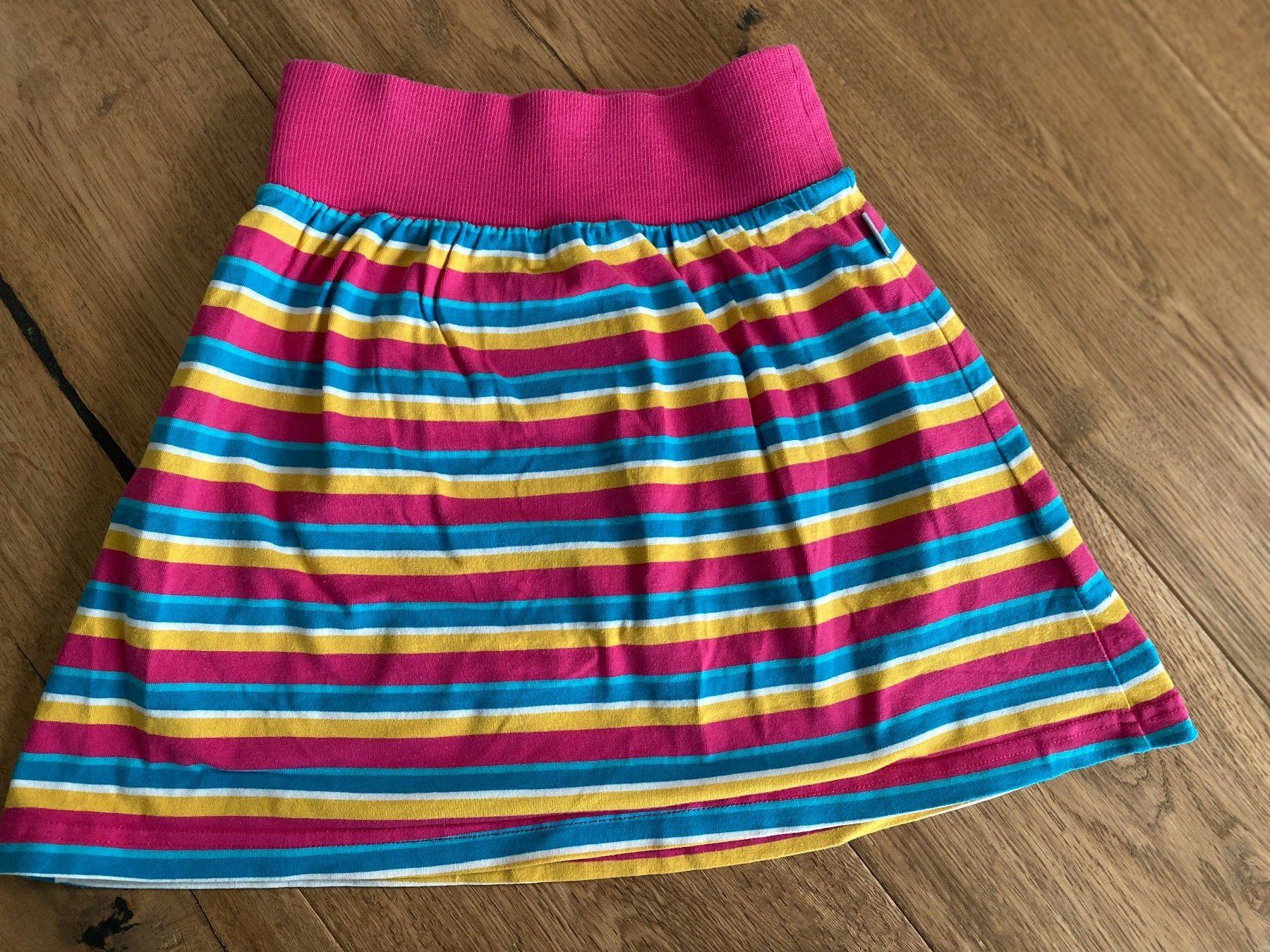 Jako-O Vestiti & Gonne: Jako-o Ringelrock, fuchsia, 128/134 – Usato da Steinerberg venduto da luckyfin