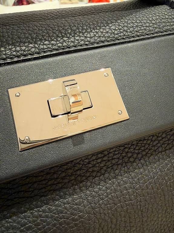 Hermès Taschen: HERMES TASCHE 24/24 NOIR – Gebraucht aus Schwyz von bofb 5