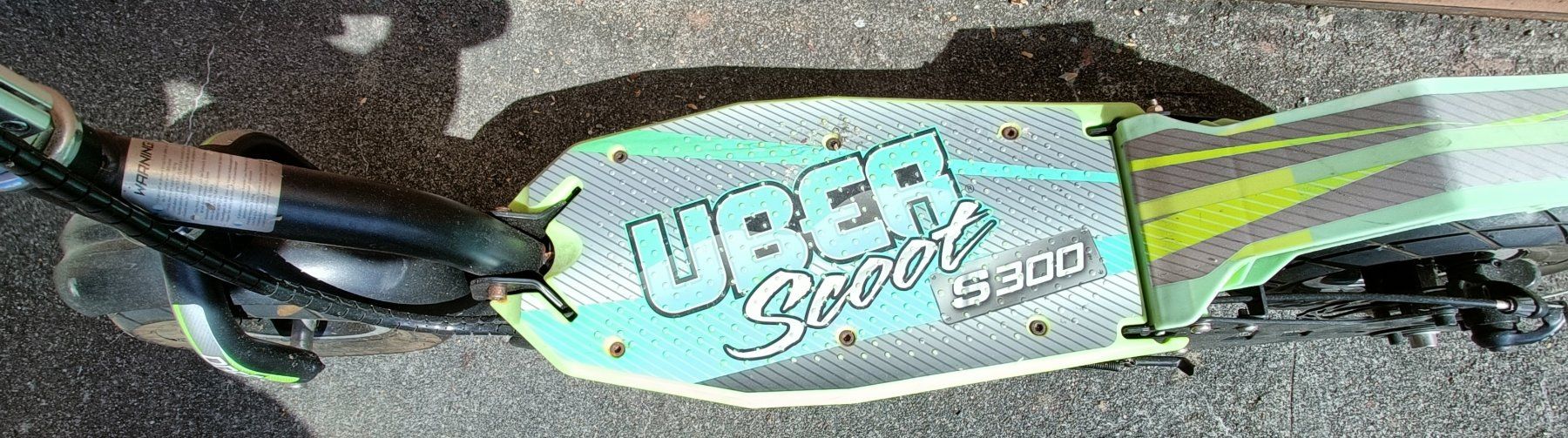 Scooter: UberScoot S500 E-Scooter mit Ladegerät – Usato da Spiez venduto da ricot90 5