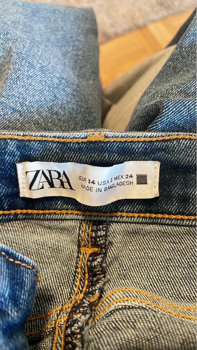 Jeans: Zara Jeans Gr. 34 – Nuovo (secondo la descrizione) da Urdorf venduto da Anassor 1