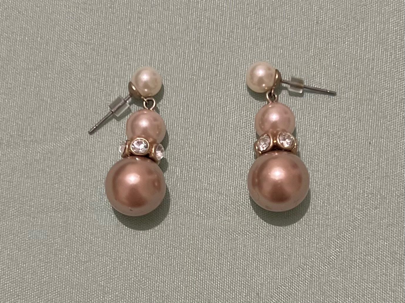 Orecchini pendenti & Orecchini a lobo: Pink pearl-shaped drop earrings – Usato da Genève venduto da Ballpencase