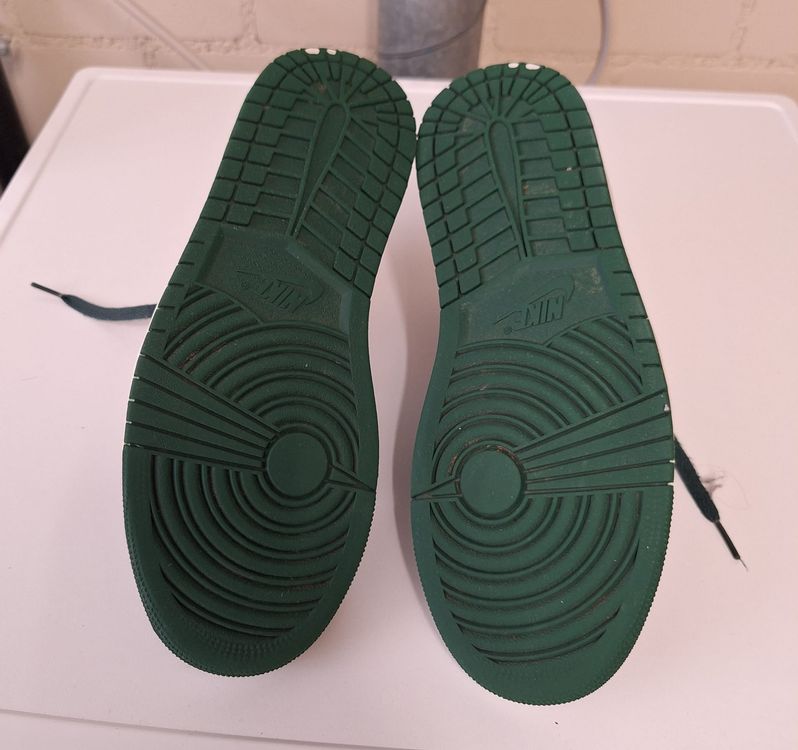 Jordan Chaussures hommes: Nike Air Jordan 1 Mid – D'occasion à Kreuzlingen par M.M.1962 4