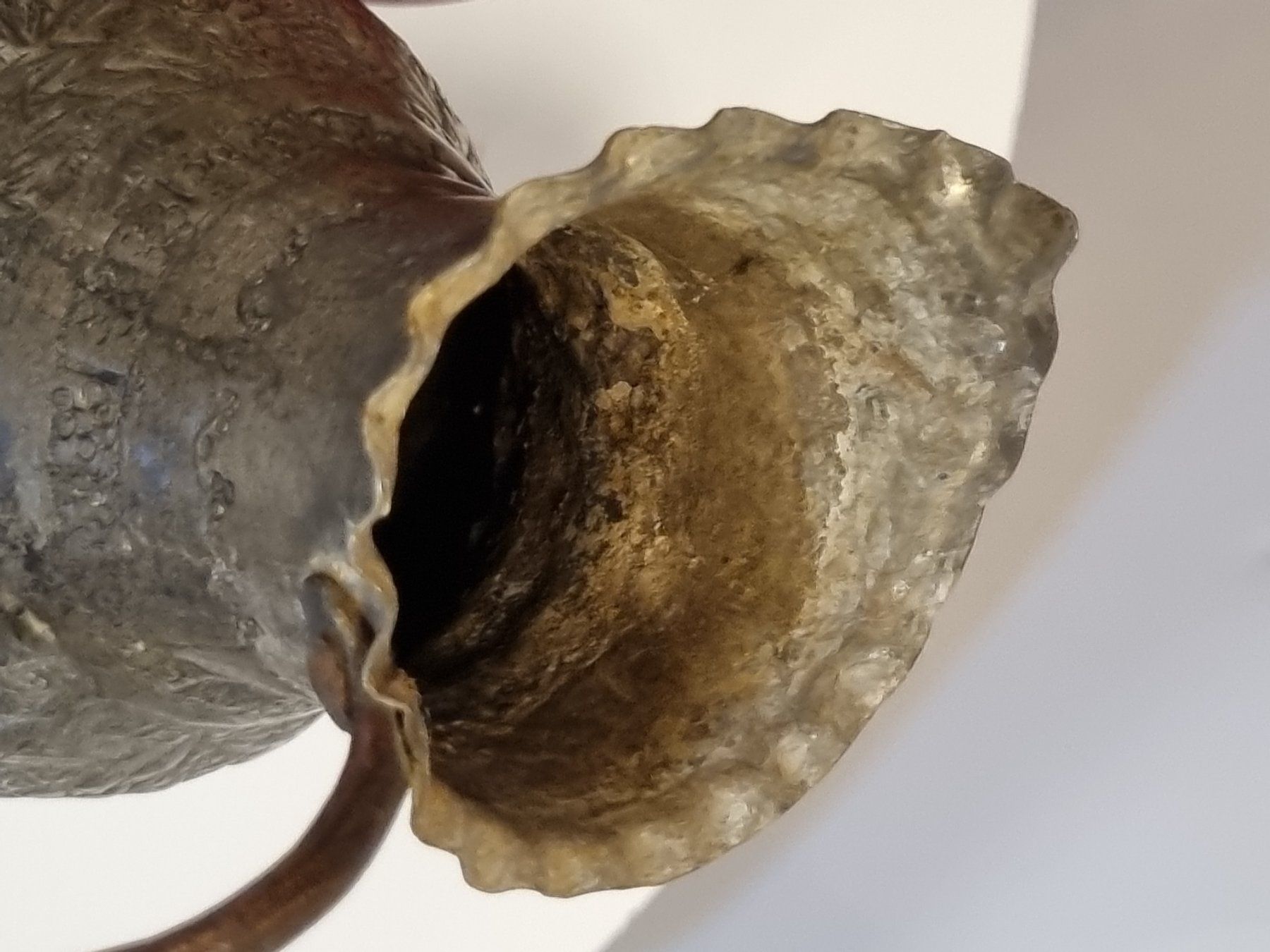 Caraffe: Alter orientalischer Messingkrug handgraviert – Usato da Scharnachtal venduto da devin03 8