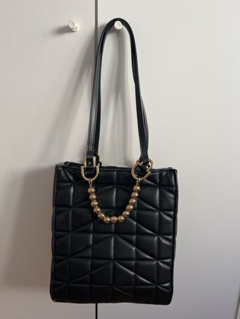 Sac à main noir matelassé Zara, détail doré, comme neuf