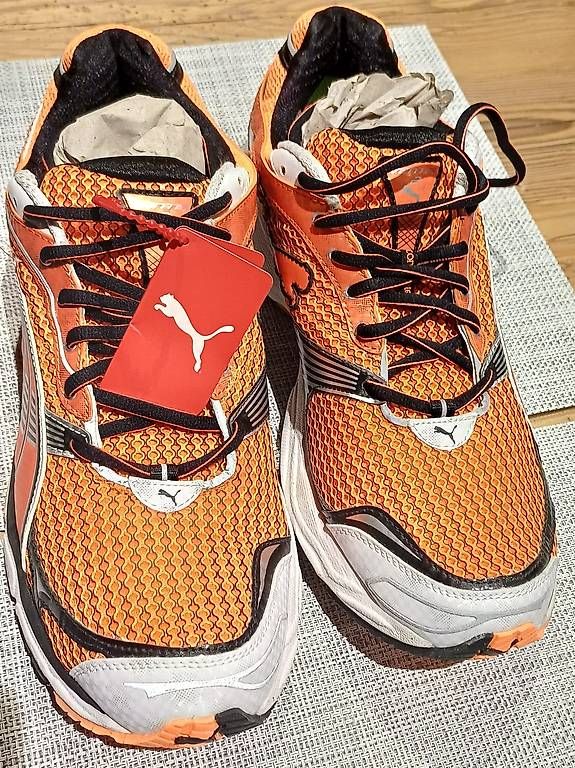 Scarpe da uomo: Puma Sportschuhe neu  – Usato da Lützelflüh-Goldb venduto da Samoth71