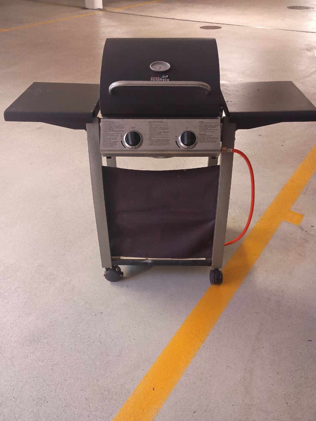 Grills: Bbq selling – Gebraucht aus Oberägeri von zan_2tgr 1