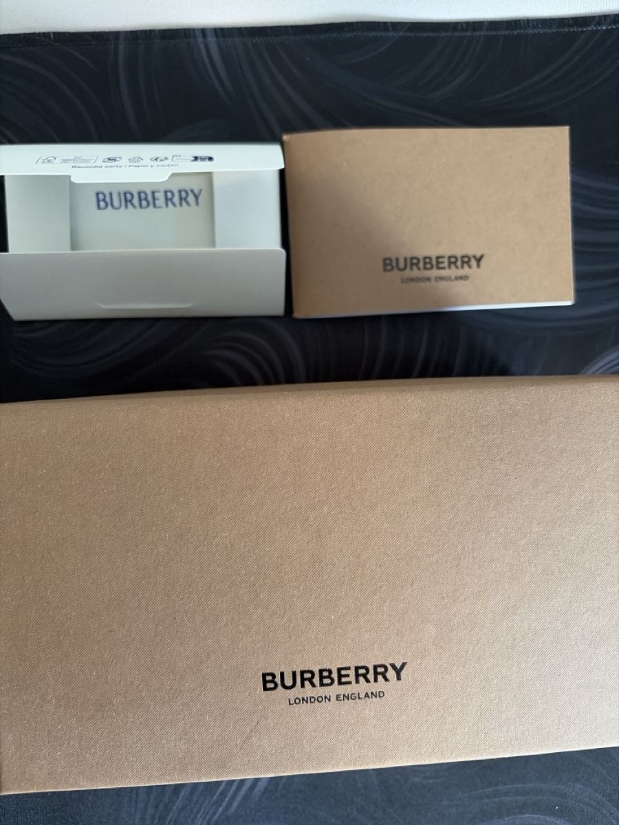 Burberry Occhiali & Lenti: Burberry Brille mit zubehör – Nuovo (secondo la descrizione) da Port venduto da just1n_ 2