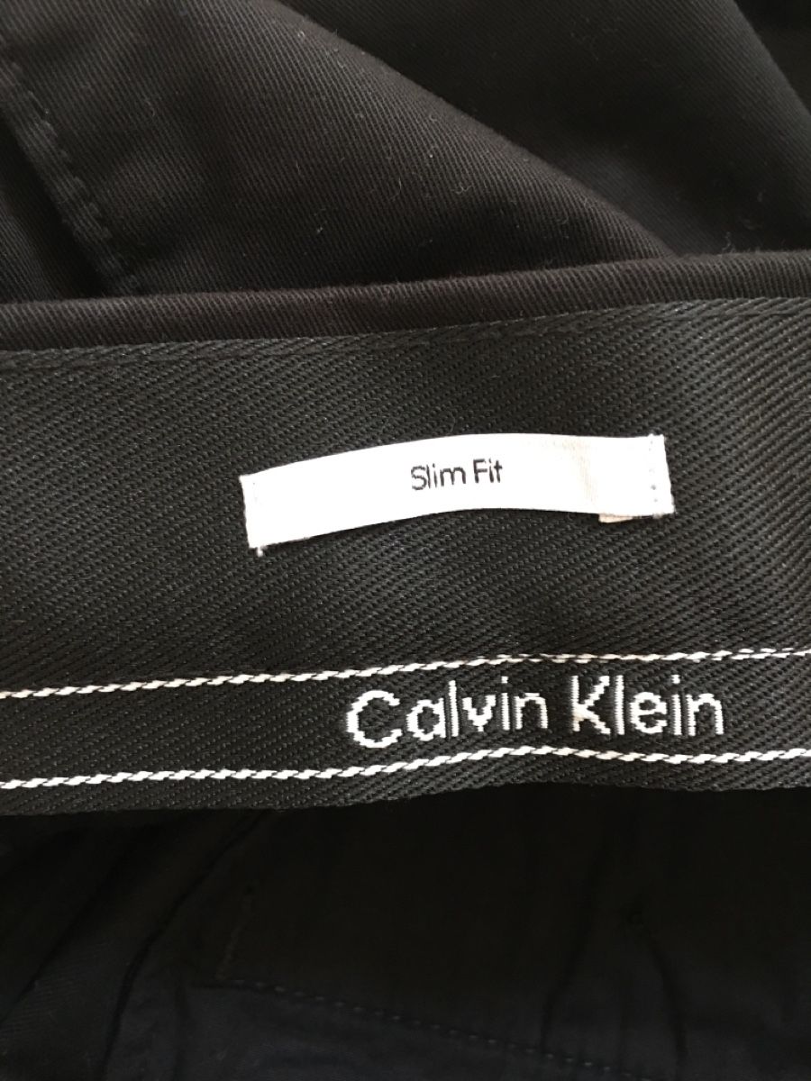 Calvin Klein Hosen: Pantalon noir Calvin Klein, Taille 30/32 – Gebraucht aus Promasens von a2009 5