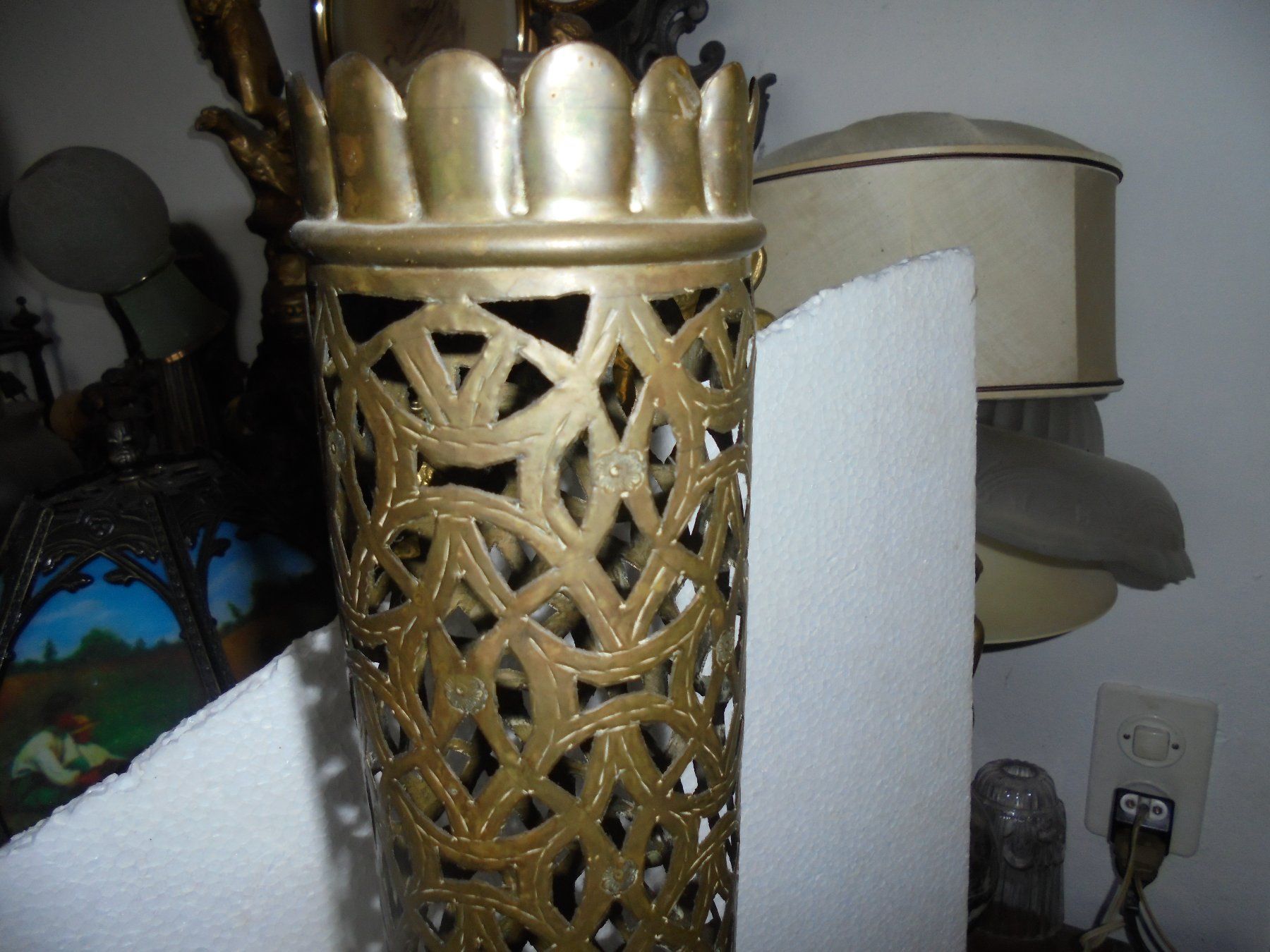 Lampade: Alte, grosse Tischlampe von ca. 1950 – Usato da Camorino venduto da Hunpete 2