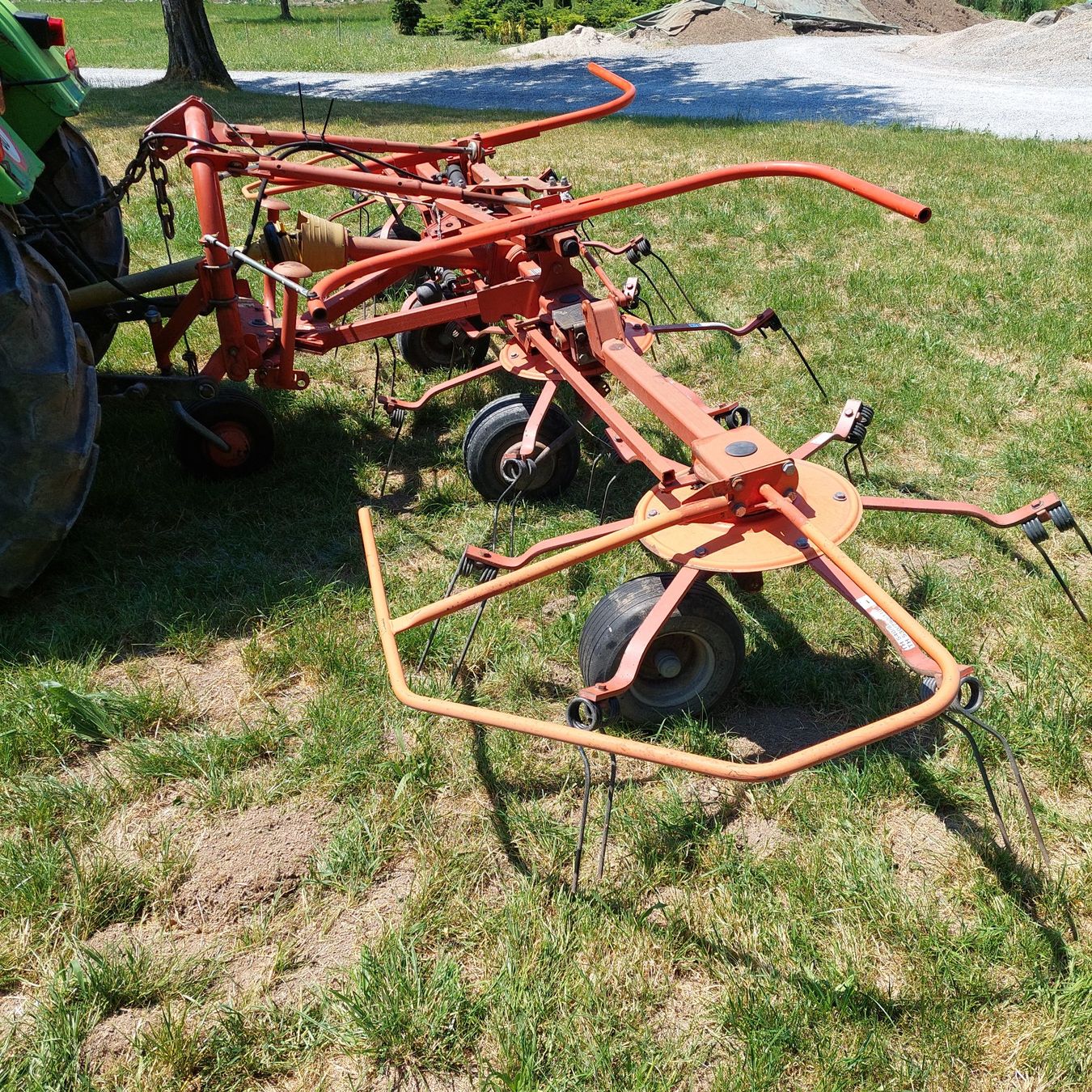 Fella Tutte le macchine: Kreiselheuer Fella TH 540 Hydro – Usato da Gossau SG venduto da Gardener