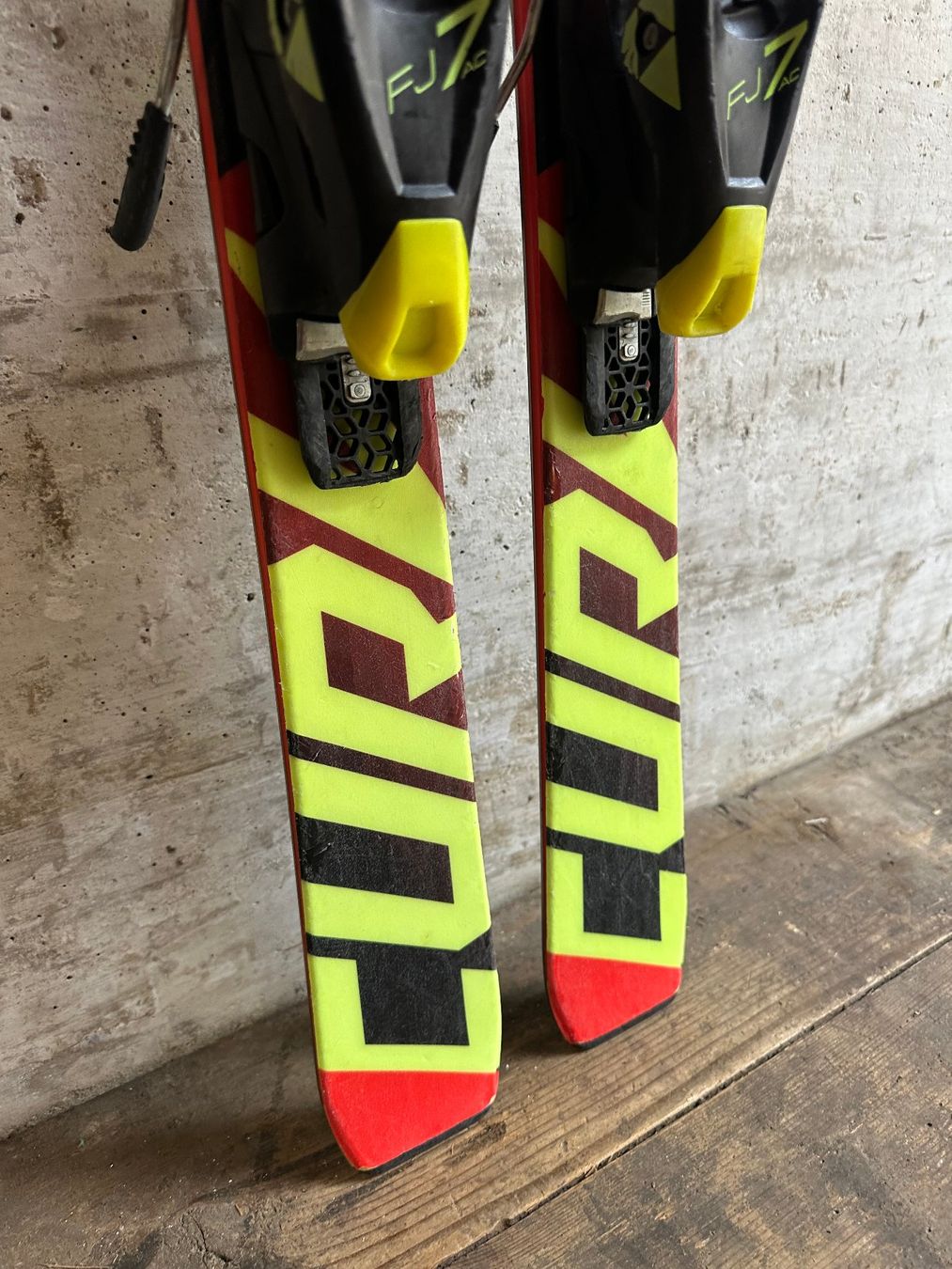 Fischer Sci: Fischer Curv Pro Kinderski 140CM – Usato da Emmenbrücke venduto da karkarkar 3