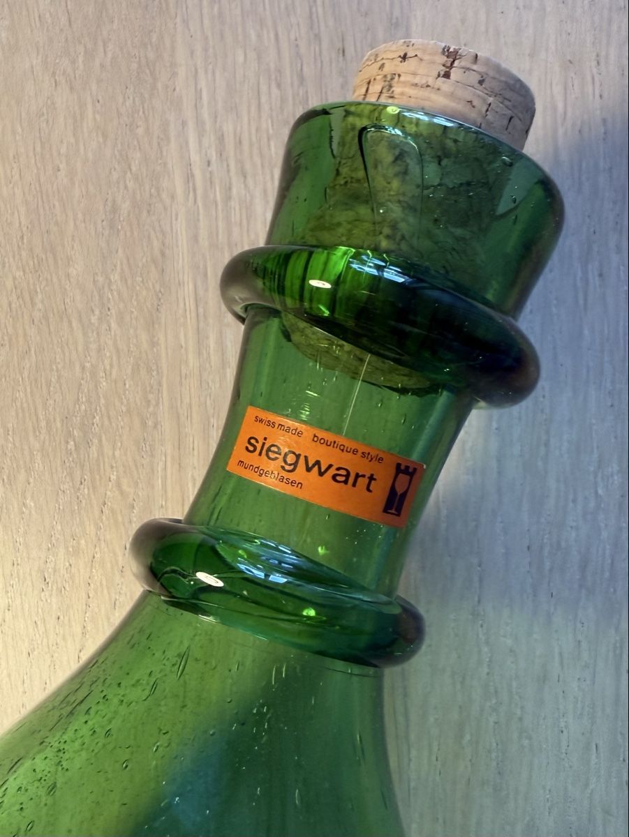 Glasi Hergiswil Flaschen: Karaffe•Vase•Glasi Hergiswil, ehem. Glashütte Siegwart – Gebraucht aus Winterthur von gutDingmint 1
