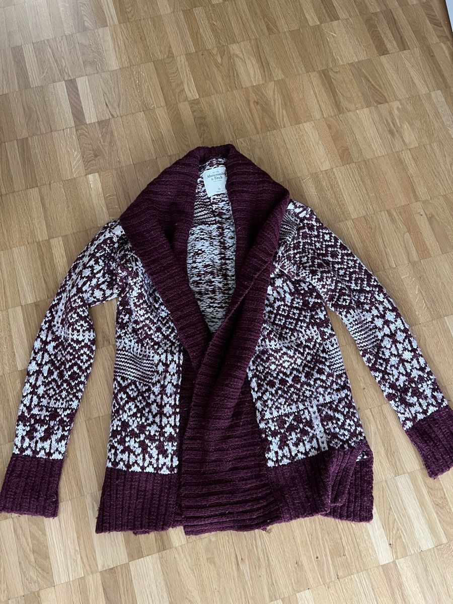 Abercrombie Jacken: Strickjacke – Gebraucht aus Basel von san_zks2 1