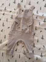 Strampler Latzhose 50