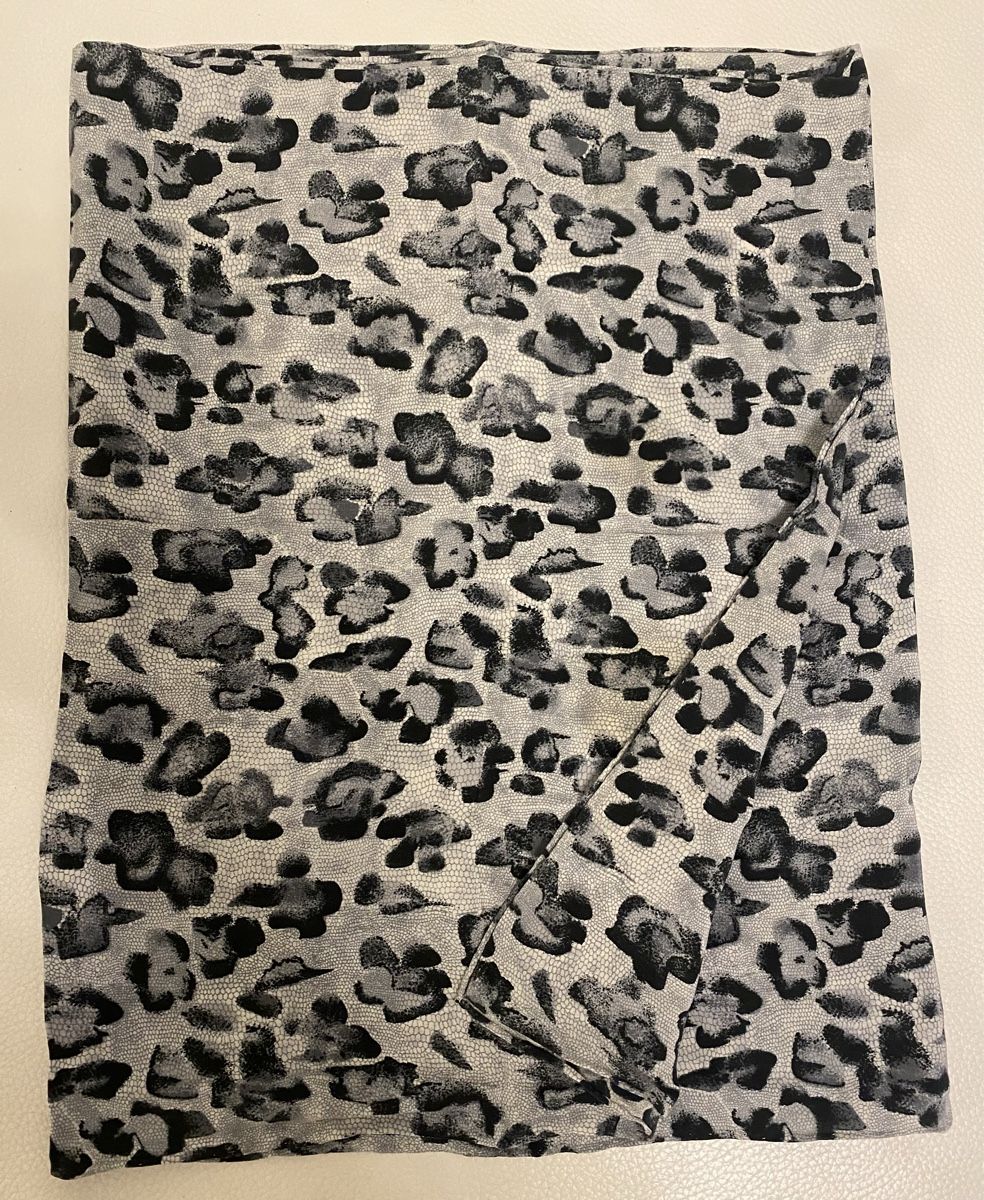 Foulard & Sciarpe: Seiden Schal 🌸 – Usato da Opfikon venduto da Luis144 2