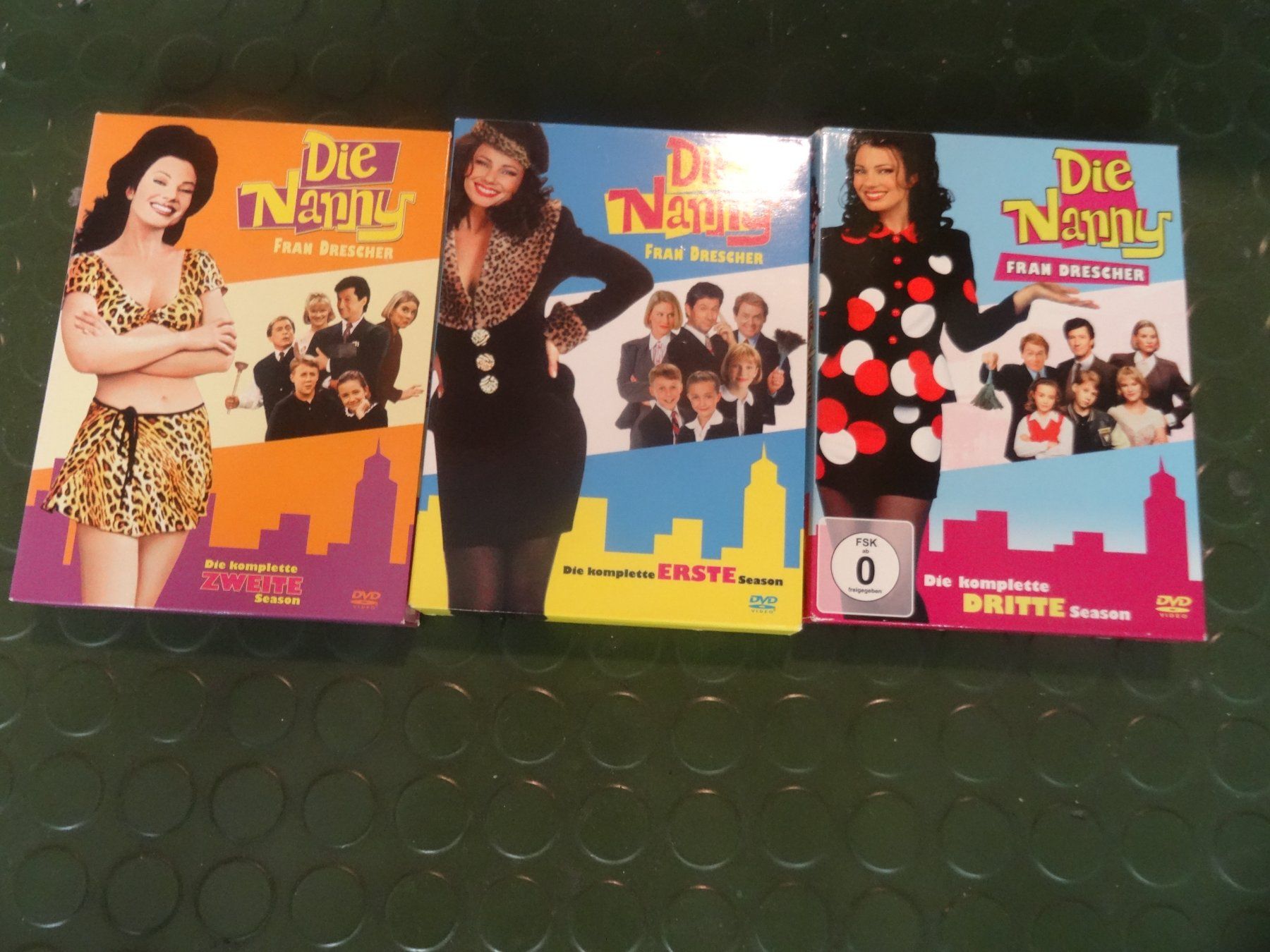 Tutti i DVDs: Die Nanny Staffel 1-3 DVD – Usato da Olten venduto da Disc-Verkauf