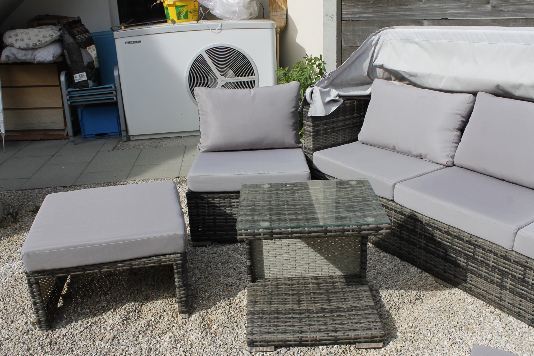 Divani: Polyrattan Sitzgruppe Gartenmöbel 4-teilig grau mit Polster – Usato da Hemmiken venduto da Jakkolo 3