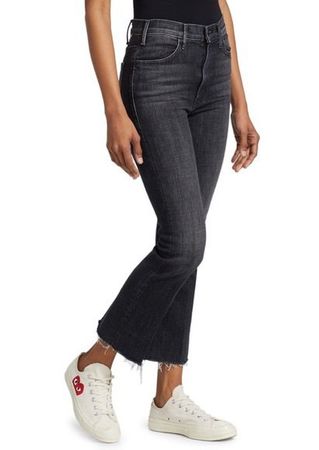 Hoch sitzende, verkürzte Jeans mit Fransen Grau