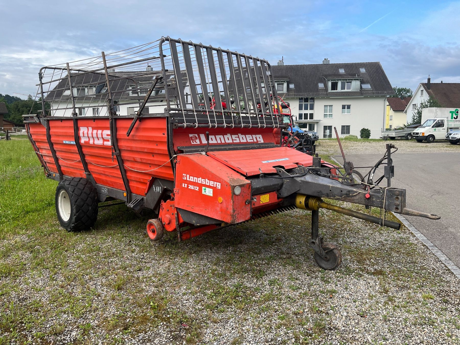 Pöttinger Rimorchi: Ladewagen Landsberg LT2612 – Usato da Jonschwil venduto da maikaefer77 1