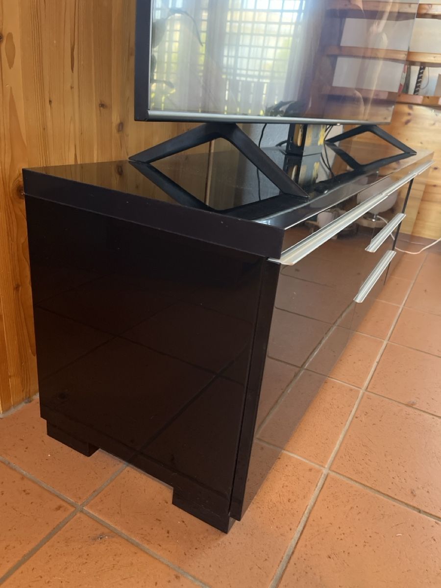 Ikea Mobili TV: IKEA TV-Möbel Besta – Usato da Einsiedeln venduto da sandramon 1