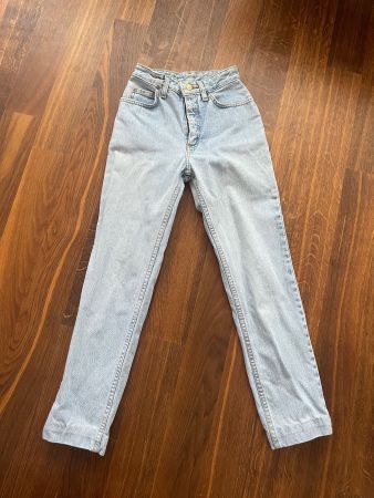 Vintage Lee Jeans grösse 26-29 (xs-s), oben schmal