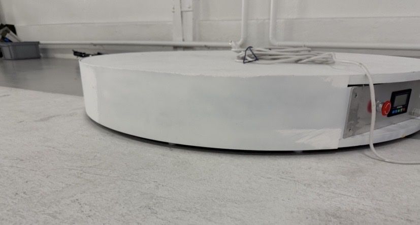 Altro in Decorazioni & Accessori: Drehbühne ca.140cm Durchm. Custom-Made – Usato da Zürich venduto da Unique2400 2