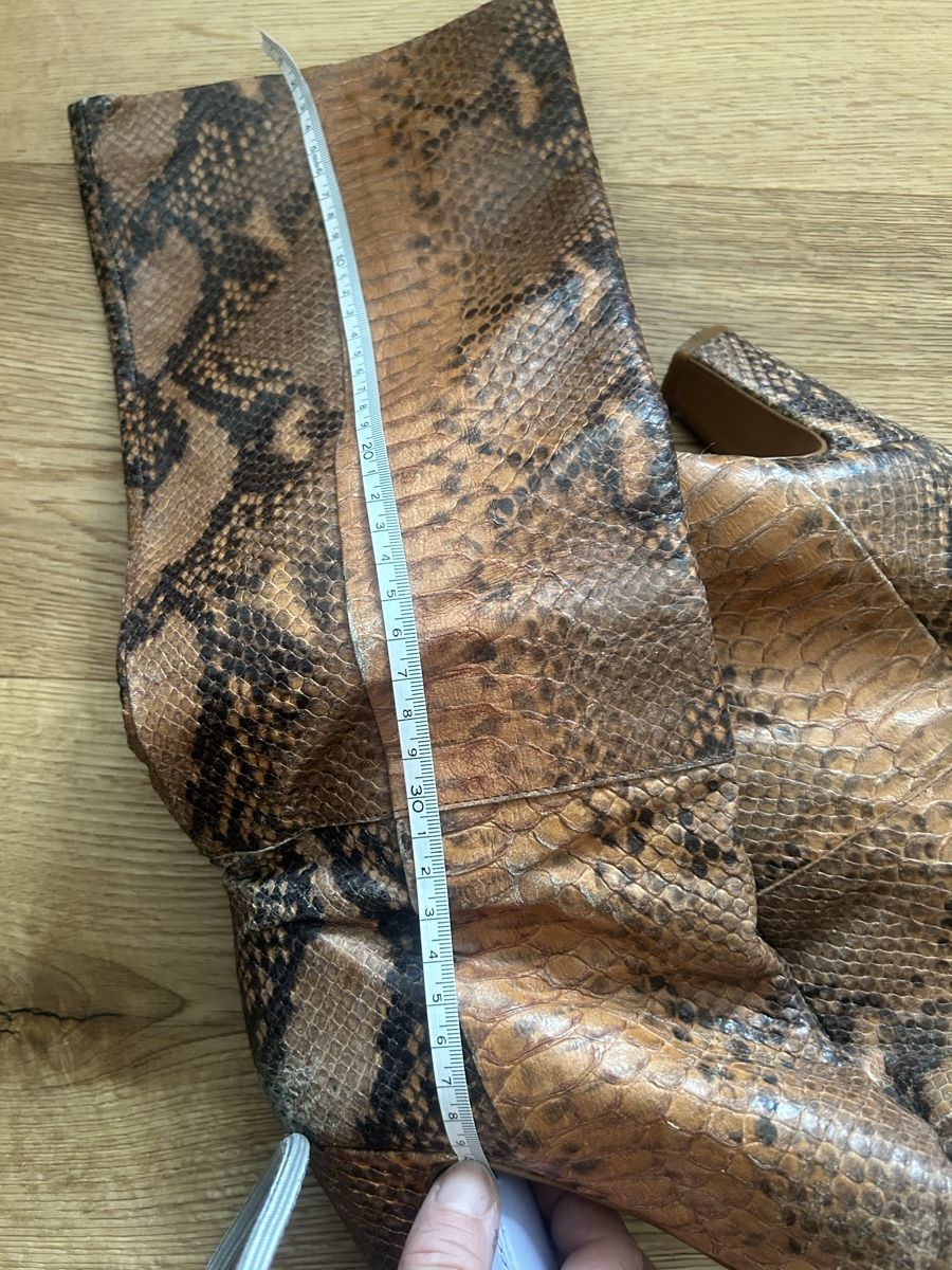 Zara Damenschuhe: Snakeskin look Boots, Block Heel 8cm – Gebraucht aus Thalwil von mar_pvx7 2