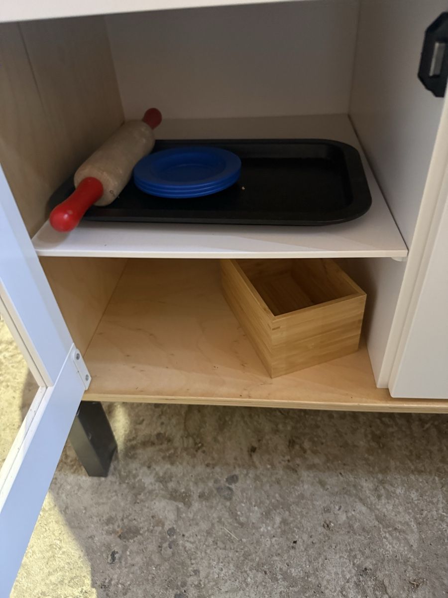 Giocattoli: Kinderküche mit Zubehör  – Usato da Grossaffoltern venduto da hobel28 3