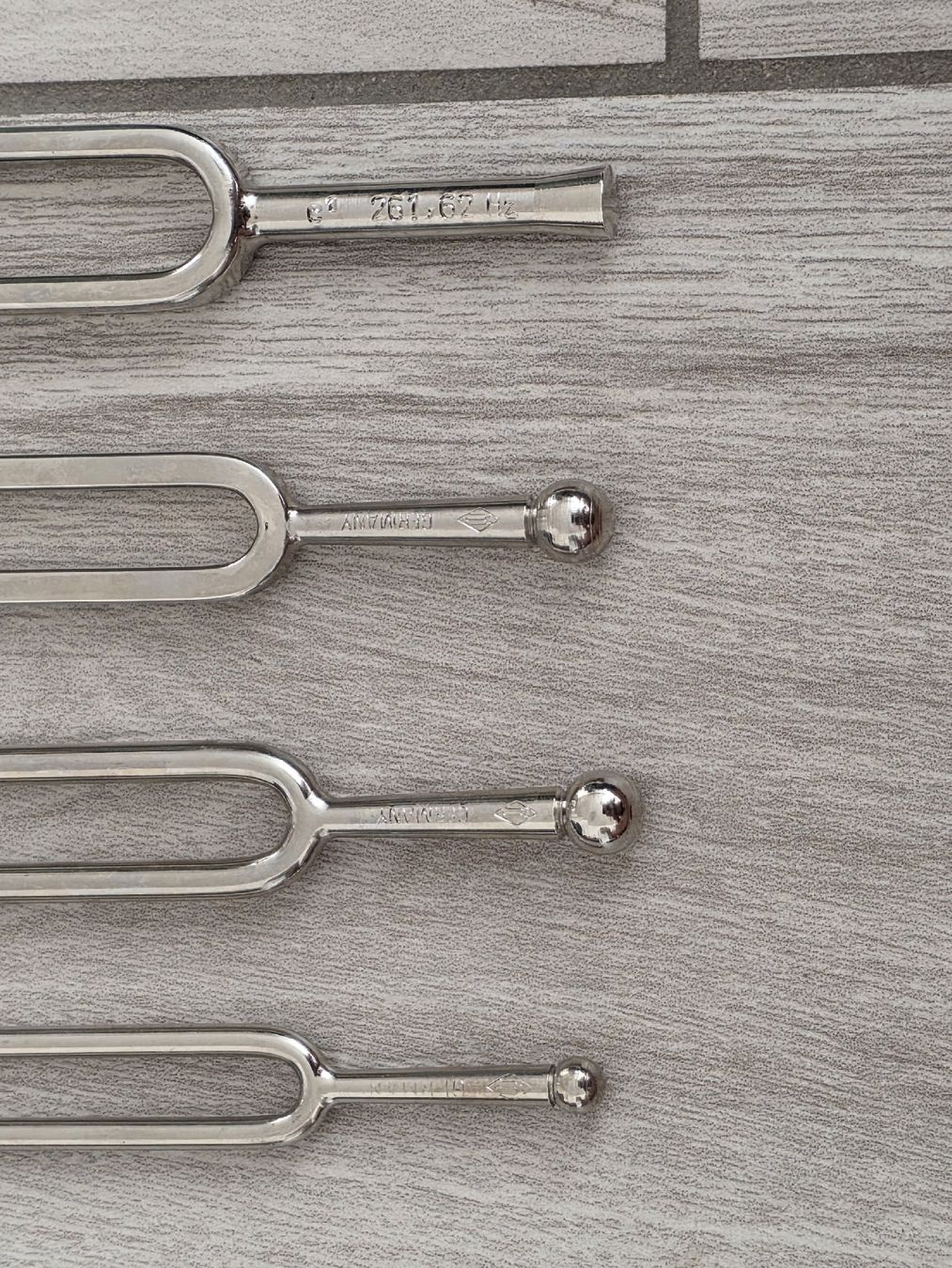 Instruments de musique: 4 Stimmgabeln Germany Metall  – D'occasion à Dorf par Echo_Elements 2