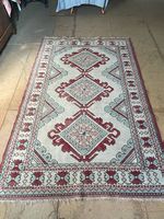 Tapis crème rose turquoise  134 × 202  excellent état