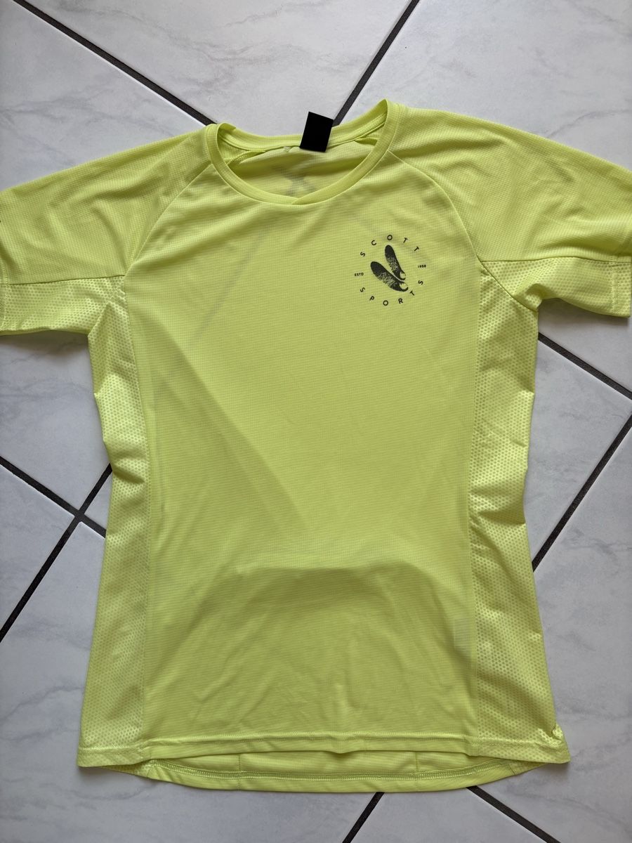 Scott T-shirts: Scott Shirt – Neuf (Voir description) à Muri AG par sunshine2007