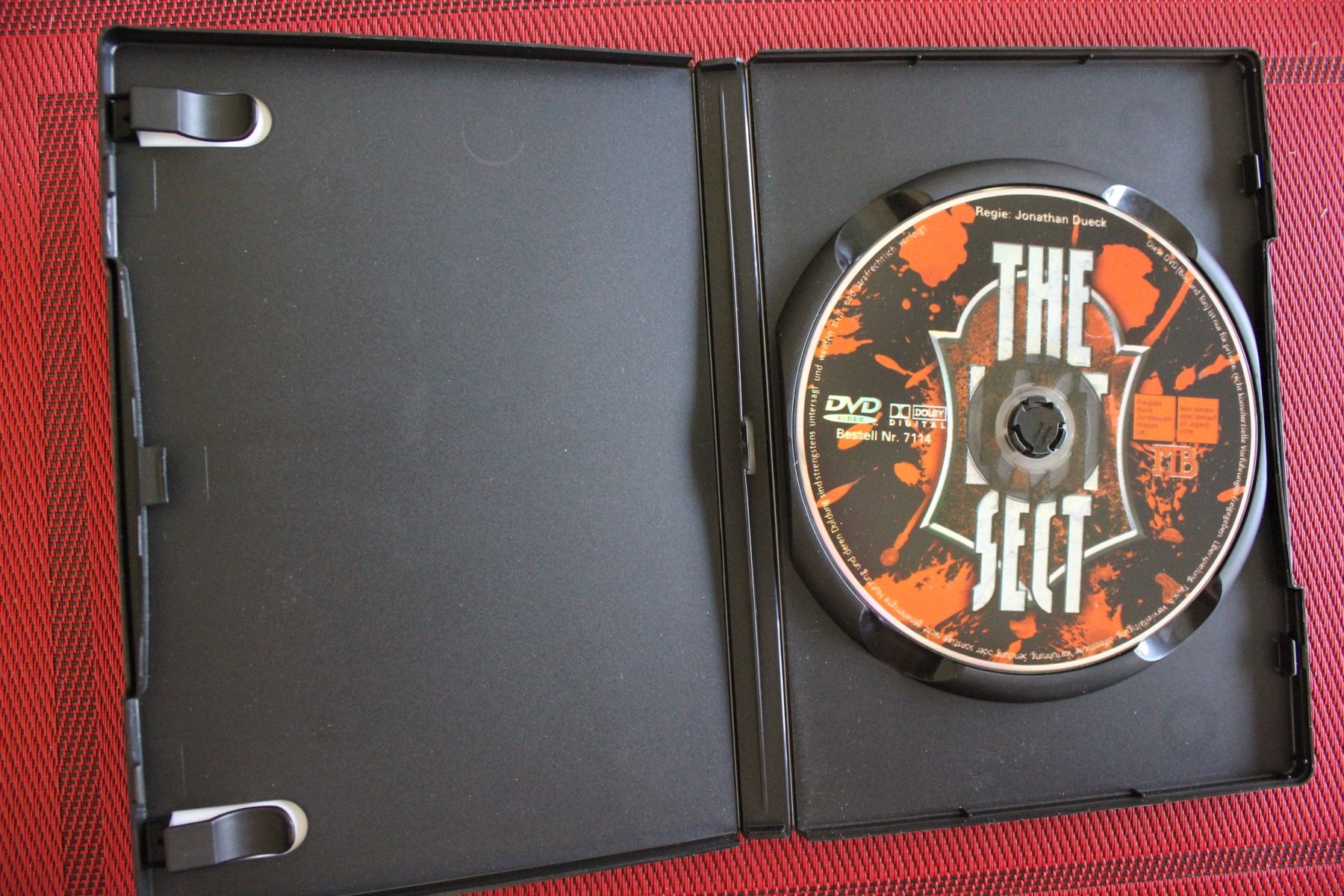 Tutti i DVDs: The Last Sect - Uncut DVD – Usato da Geroldswil venduto da Schlumpfine1973 1