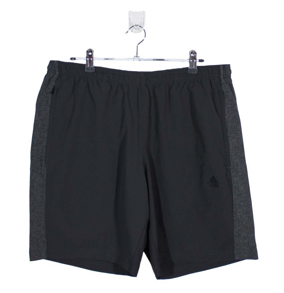 Adidas Pantaloni: adidas Shorts Gr. L – Usato da Belp venduto da caramel-secondhand