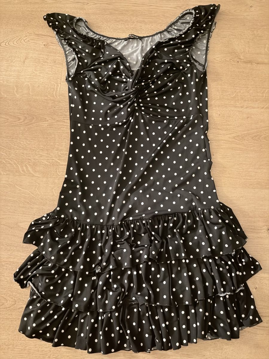 Morgan Robes: Schönes Kleid Morgan – D'occasion à Jona par HappyHappyHappyHappy