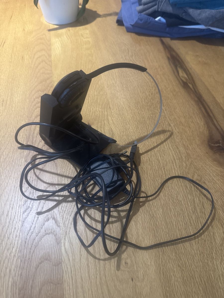 Jabra Kopfhörer: Casque Jabra professionnel avec base et câbles – Gebraucht aus Morges von Alexys23 1
